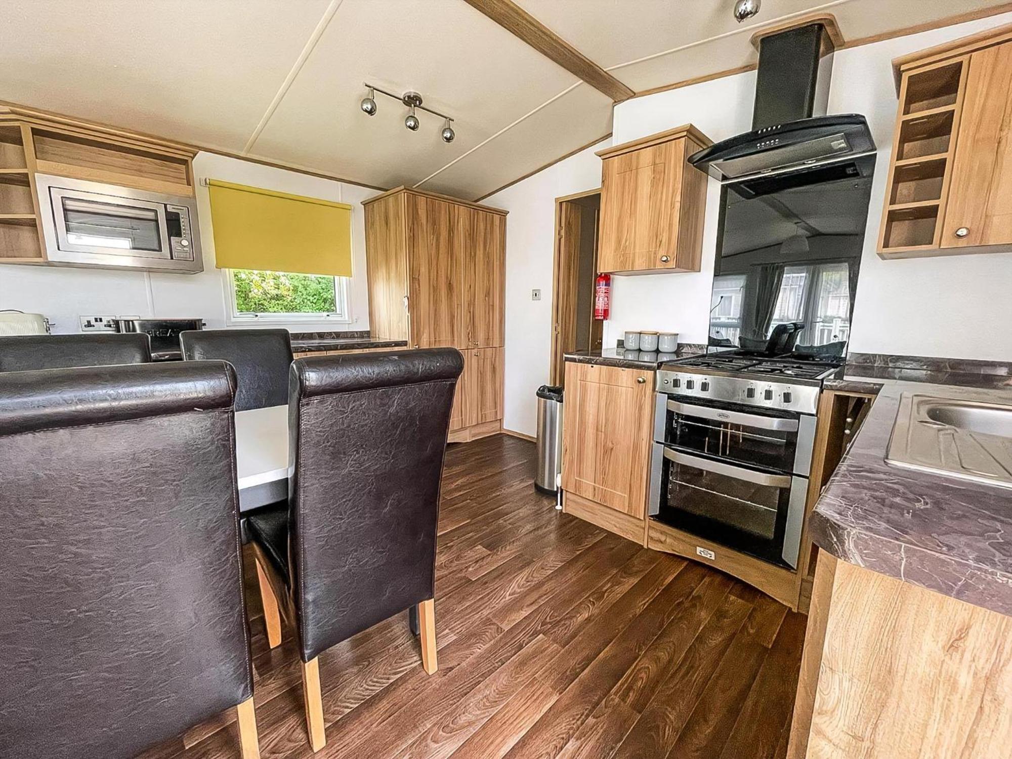 Beautiful Caravan With Decking At Carlton Meres Holiday Park, Suffolk Ref 60022M แซกส์มันดัม ภายนอก รูปภาพ